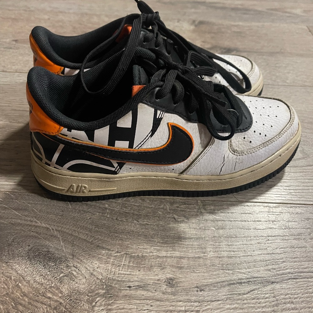 Nike Air Force 1
